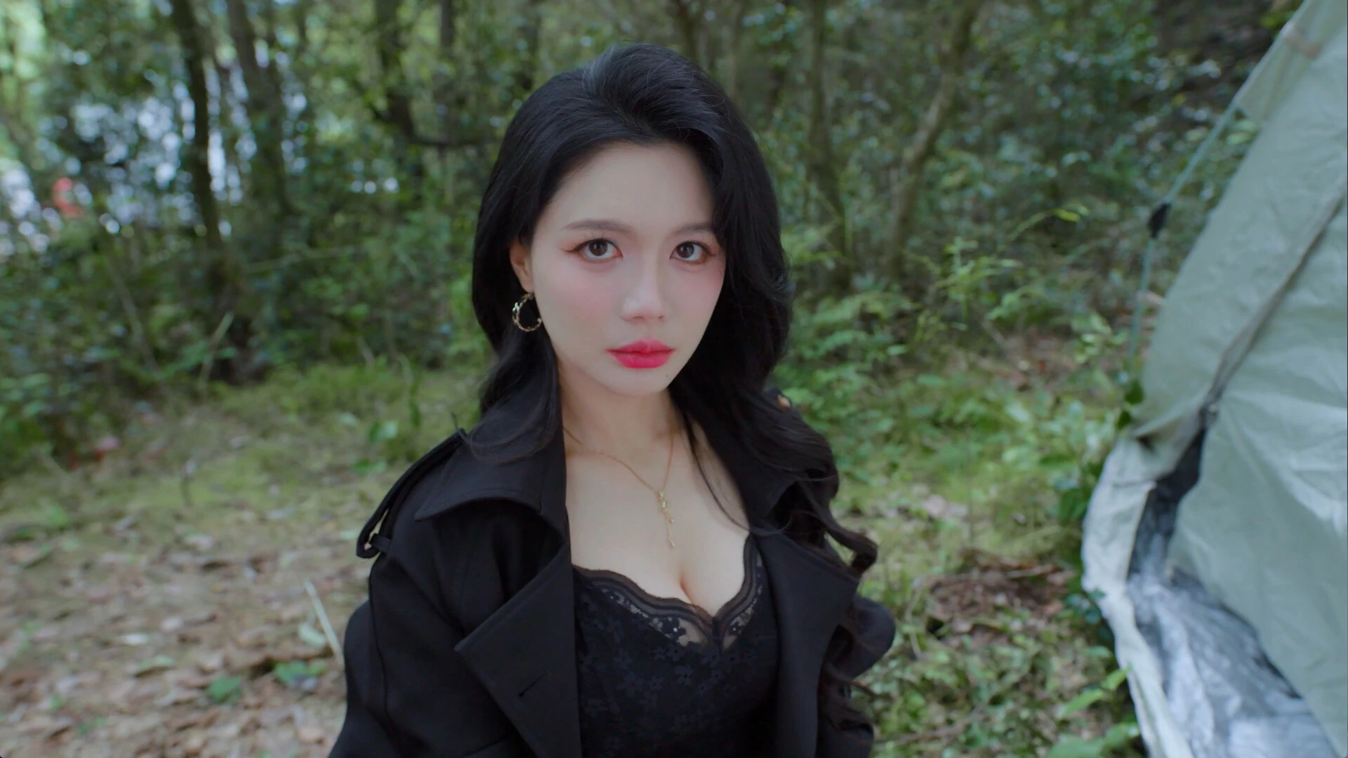 《不心动才有鬼》Build.25074130 真人美女互动影游 中文版